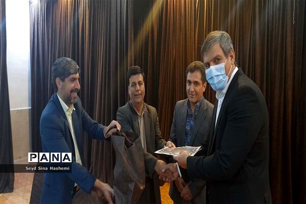 تجلیل از مربیان تربیت‌بدنی در آباده