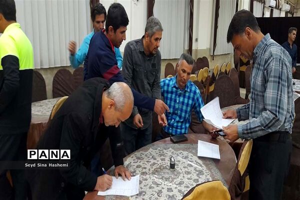 تجلیل از مربیان تربیت‌بدنی در آباده