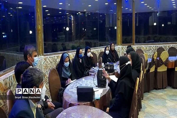 تجلیل از مربیان تربیت‌بدنی در آباده