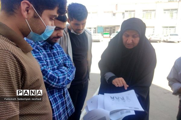 برگزاری کارگاه آموزشی مربیان سازمان دانش‌آموزی ناحیه ۳ شیراز