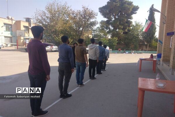برگزاری کارگاه آموزشی مربیان سازمان دانش‌آموزی ناحیه ۳ شیراز