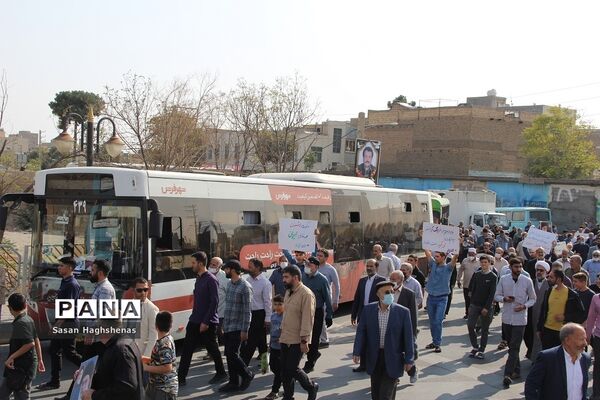 راهپیمایی مردم اسلامشهردرمحکومیت جنایت اخیراستکبارجهانی