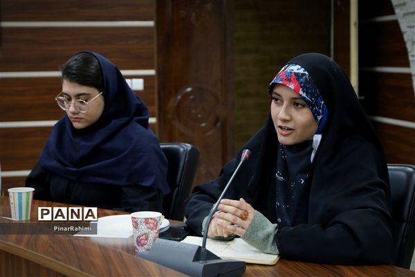 نشست هم‌اندیشی فعالان رسانه‌ای دهه هشتادی