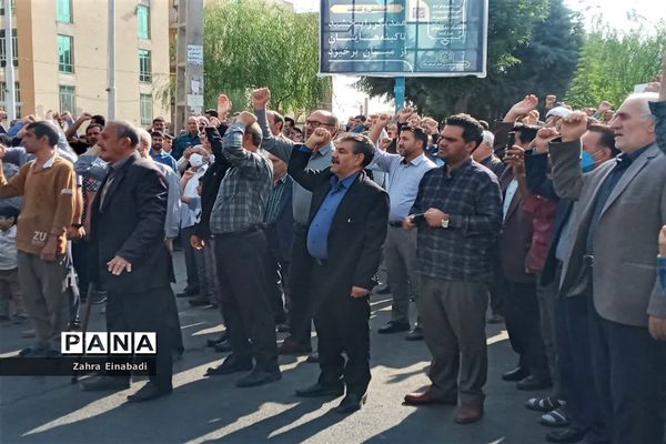 راهپیمایی مردم ملارد به مناسبت حادثه تروریستی شهدای حرم شاهچراغ (ع)