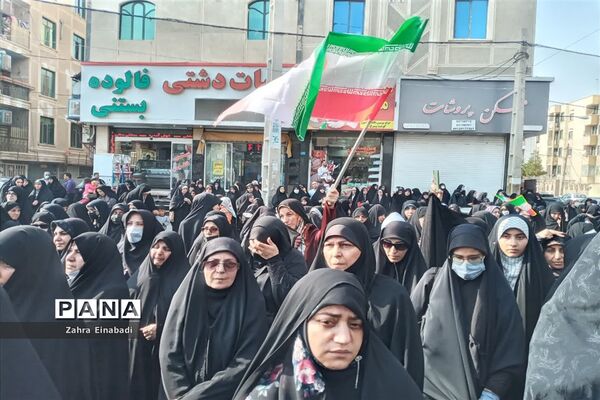 راهپیمایی مردم ملارد به مناسبت حادثه تروریستی شهدای حرم شاهچراغ (ع)
