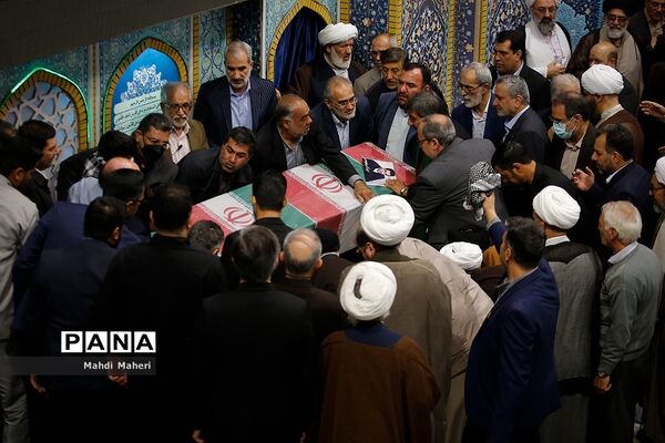 نماز جمعه عبادی _سیاسی تهران و راهپیمایی عظیم سراسری در محکومیت آشوب و ترور