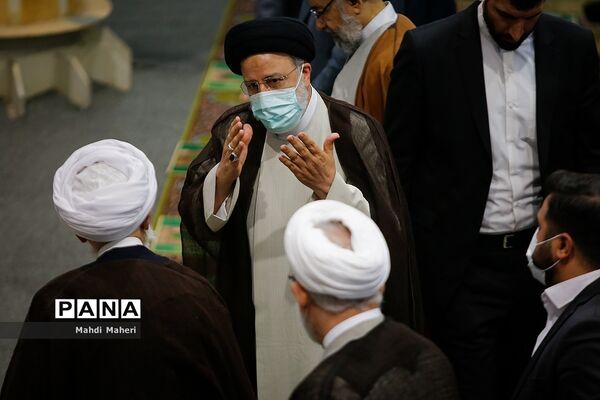 نماز جمعه عبادی _سیاسی تهران و راهپیمایی عظیم سراسری در محکومیت آشوب و ترور