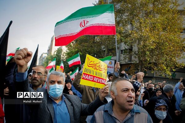 نماز جمعه عبادی _سیاسی تهران و راهپیمایی عظیم سراسری در محکومیت آشوب و ترور