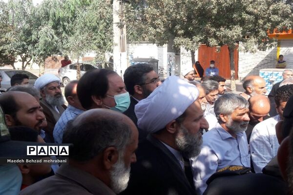 راهپیمایی باشکوه مردم شهرستان قرچک