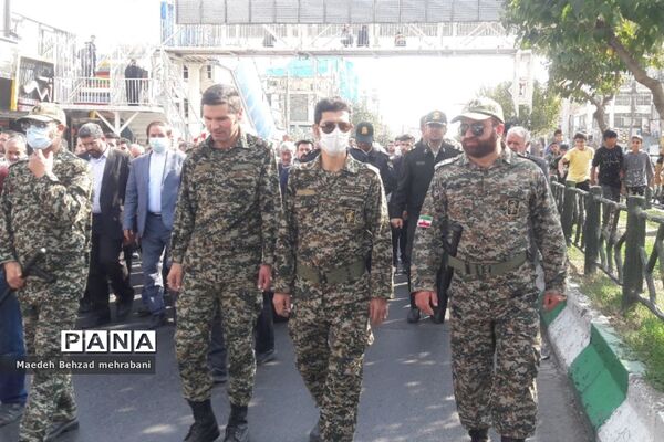 راهپیمایی باشکوه مردم شهرستان قرچک