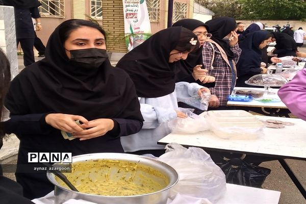 جشنواره دانش‌آموزی کارآفرینی در قائمشهر