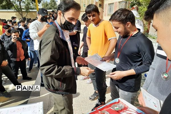 اختتامیه المپیاد ورزشی درون مدرسه‌ای شهرستان ساوجبلاغ