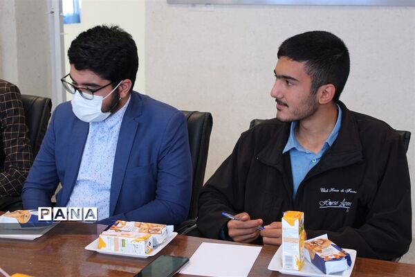 جلسه هم‌اندیشی یوم الله 13 آبان