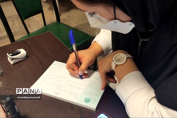 برگزاری طرح ویزیت رایگان دانش‌آموزان در دبستان شهید بنت‌الهدی (س) فیروزکوه
