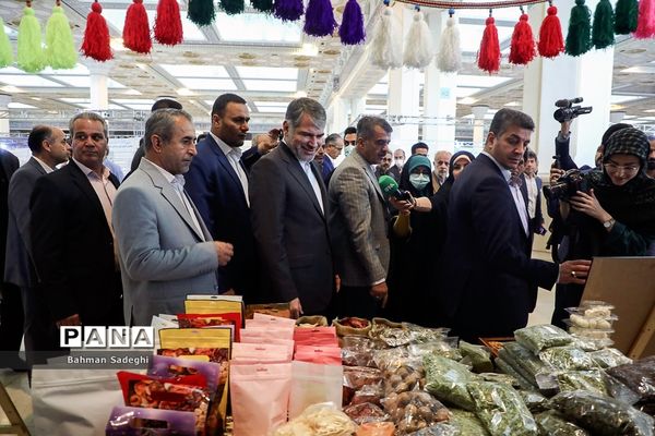 ششمین نمایشگاه گیاهان دارویی و طب سنتی ایران