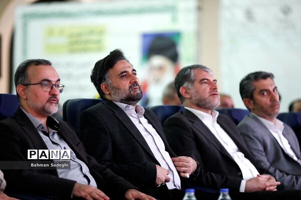 ششمین نمایشگاه گیاهان دارویی و طب سنتی ایران