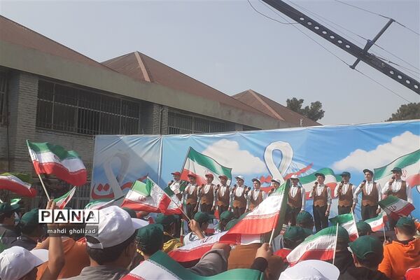 جشن حمایت از تیم ملی فوتبال در جام جهانی قطر به میزبانی آموزش و پرورش منطقه 16