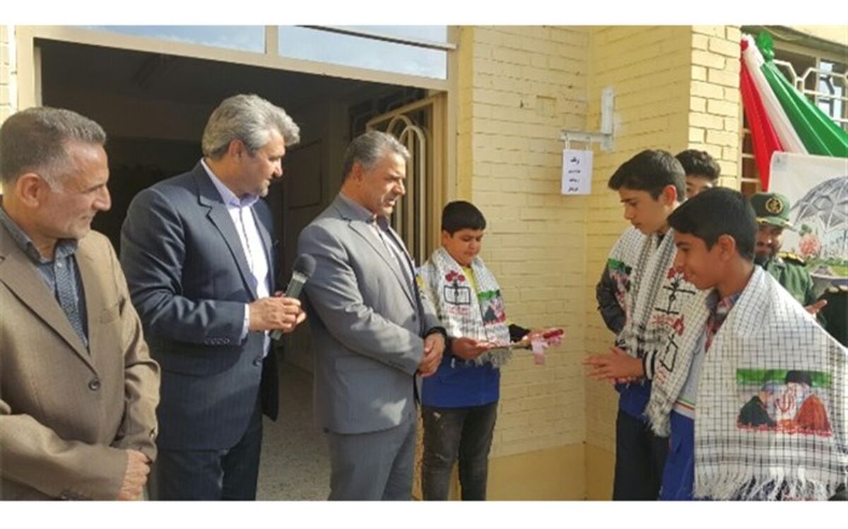 دانش‌آموزان عوامل رشد و توسعه دانایی یک جامعه هستند