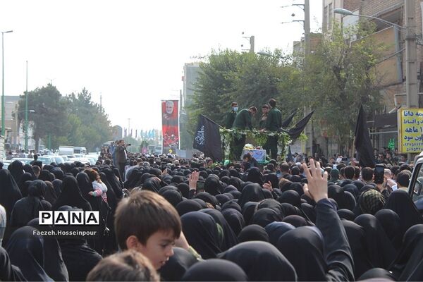 مراسم تشییع و وداع با «شهید امیر‌کمندی» در شهرستان بهارستان