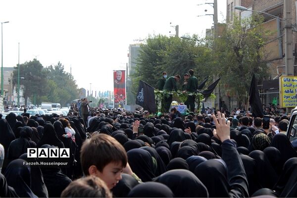 مراسم تشییع و وداع با «شهید امیر‌کمندی» در شهرستان بهارستان