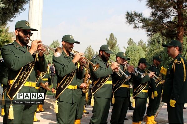 مراسم تشییع و وداع با «شهید امیر‌کمندی» در شهرستان بهارستان
