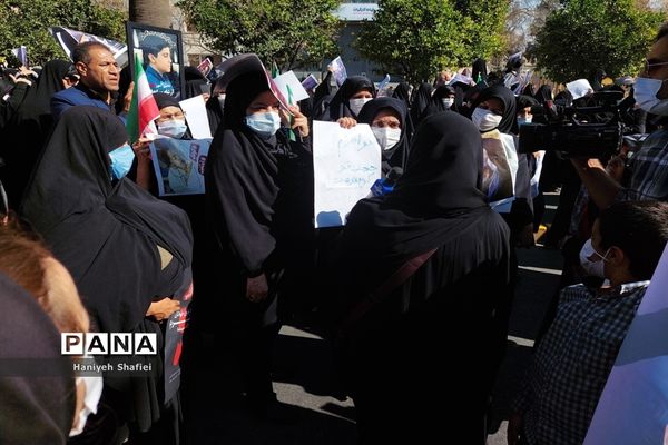 مراسم تشیع شهدای حرم شاهچراغ(ع)