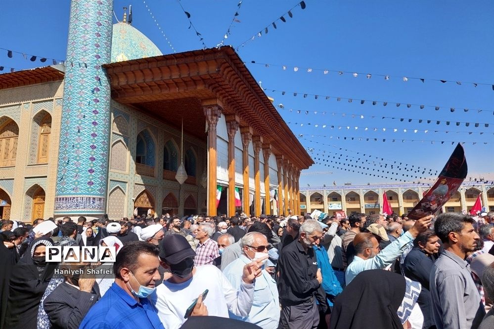 مراسم تشیع شهدای حرم شاهچراغ(ع)