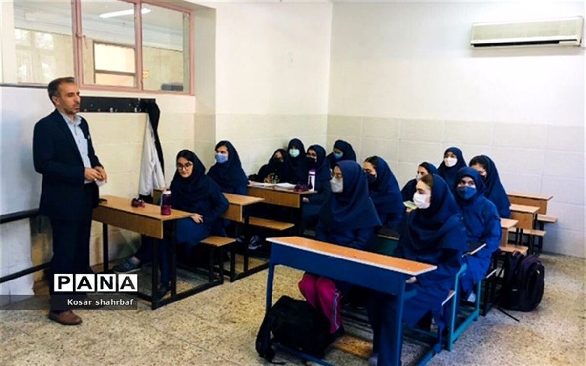 انتخاب صحیح رشته تحصیلی دبیرستان لازمه انتخاب درست رشته دانشگاه است