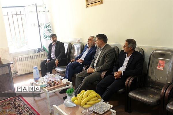 جلسه هم‌اندیشی پیشکسوتان سازمان دانش‌آموزی استان کرمان