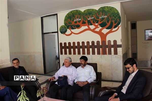 جلسه هم‌اندیشی پیشکسوتان سازمان دانش‌آموزی استان کرمان