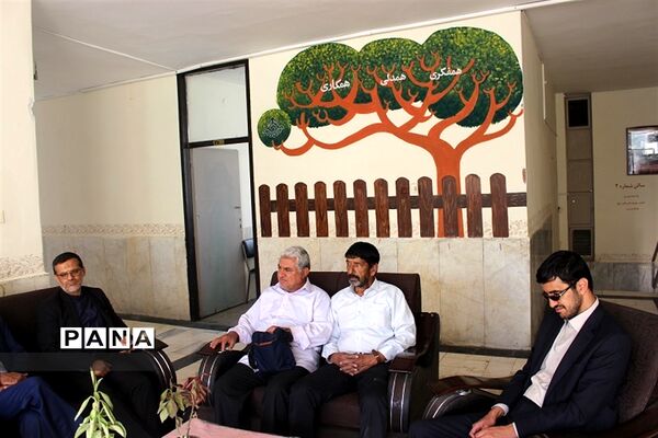 جلسه هم‌اندیشی پیشکسوتان سازمان دانش‌آموزی استان کرمان