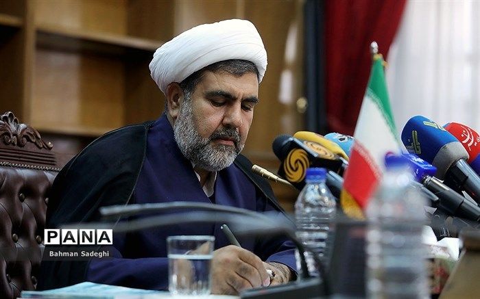 آخرین جزئیات بررسی شکایت پلیس از چهار نماینده‌