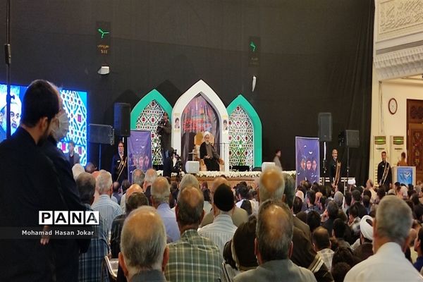 مراسم بزرگداشت شهدای حادثه تروریستی حرم مطهر شاهچراغ با حضور وزیر آموزش و پرورش