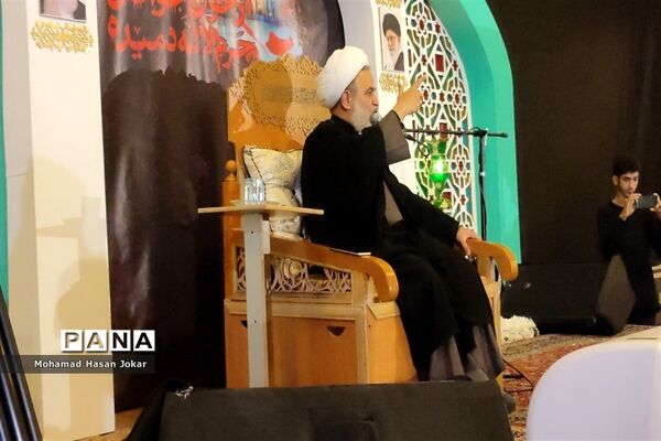 مراسم بزرگداشت شهدای حادثه تروریستی حرم مطهر شاهچراغ با حضور وزیر آموزش و پرورش