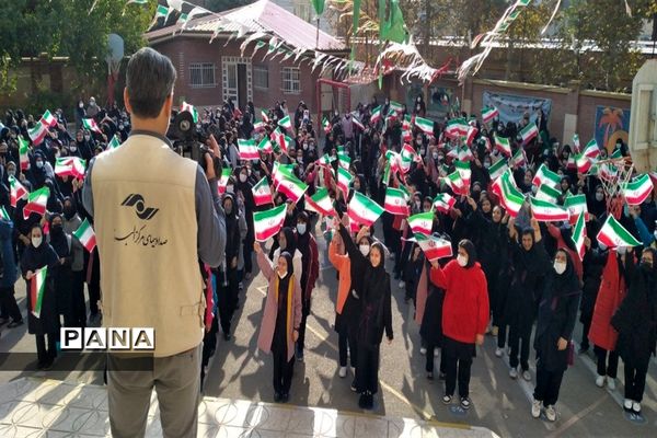 زنگ هفته پدافند غیرعامل در دبیرستان‌های استان البرز