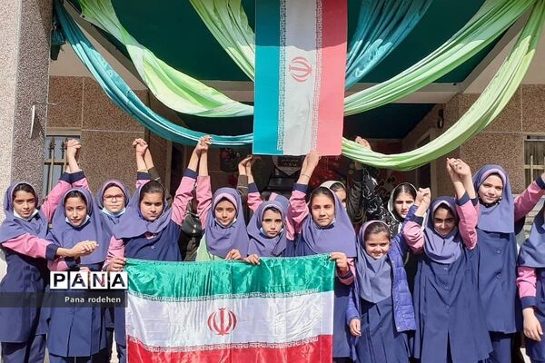 برگزاری پویش دهه هشتادی‌ها و شهدای دانش‌آموز در رودهن