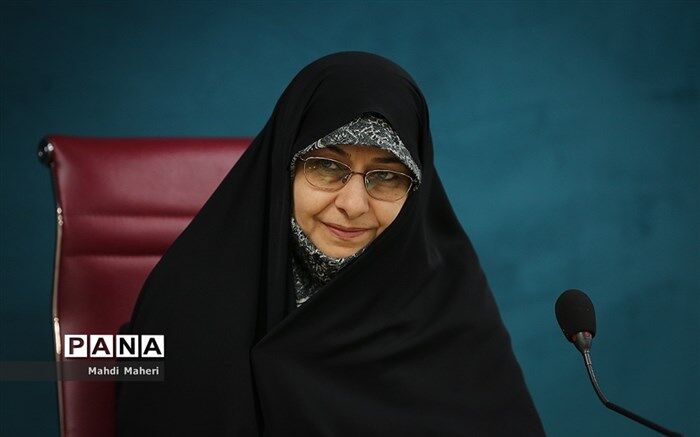نقش خانواده‌ها در شکل‌دهی به شخصیت نوجوانان کمرنگ شده است