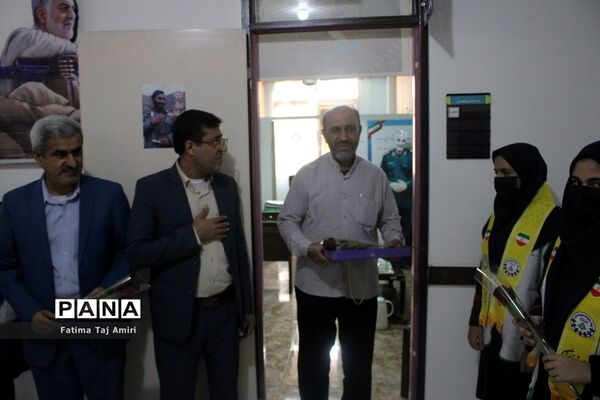 ‌دانش‌آموزان عضو سازمان دانش‌آموزی استان بوشهر روز بسیج را گرامی داشتند