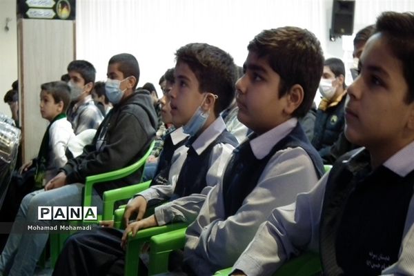 یادواره همکلاسی آسمانی در کاشمر