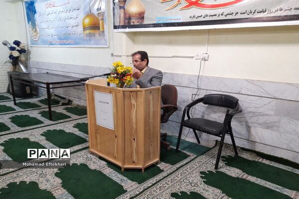 نشست شورای دبیران دبیرستان پسرانه نمونه آیت‌الله خامنه‌ای کاشمر
