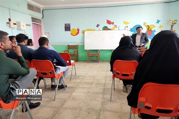 برگزاری نشست توانمندسازی مدیران، معاونان پرورشی، مربیان پرورشی در فورگ