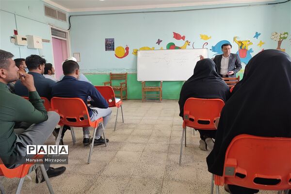 برگزاری نشست توانمندسازی مدیران، معاونان پرورشی، مربیان پرورشی در فورگ