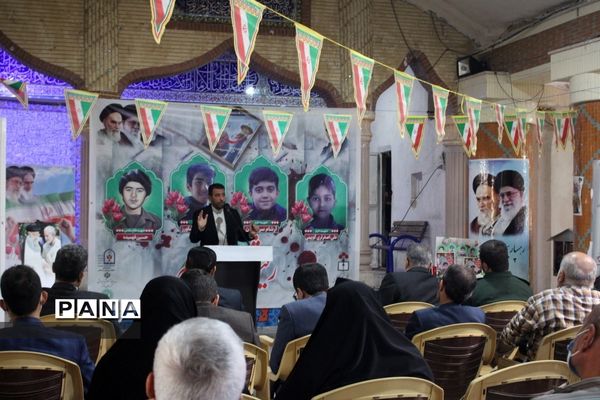 مراسم گرامیداشت دانش‌آموزان شهید جنایت تروریستی حرم مطهر احمد بن موسی شاهچراغ در بوشهر