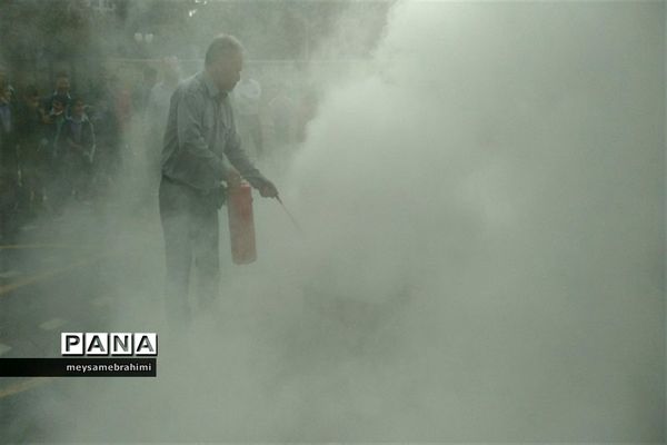 برگزاری مانور پدافندغیرعامل در منطقه کهریزک