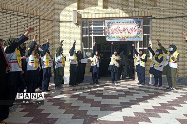 نمایشگاه پدافند غیرعامل در هامون