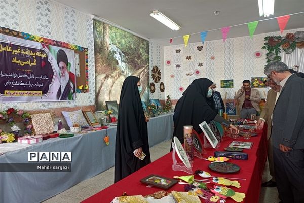 نمایشگاه پدافند غیرعامل در هامون