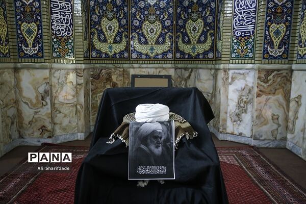 مراسم تشییع پیکر آیت‌ الله اختری