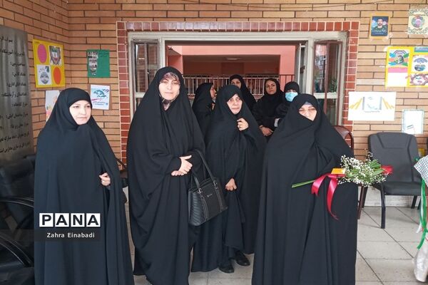نواختن زنگ استکبار‌ستیزی در مدارس آموزش و پرورش ملارد