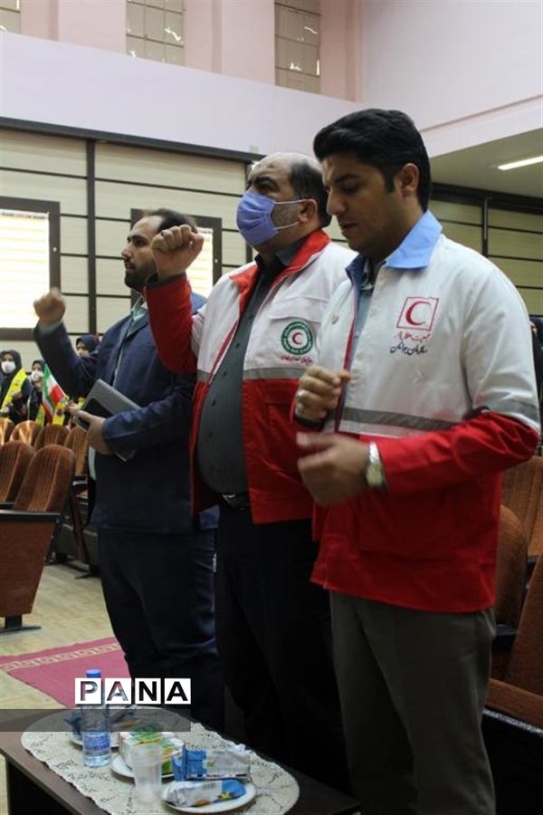 برگزاری مراسم روز دانش‌آموز در همدان