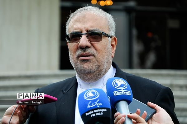 حاشیه جلسه هیات دولت - ۱۱ آبان